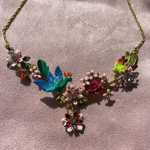 LES NEREIDES Lush garden statement necklace